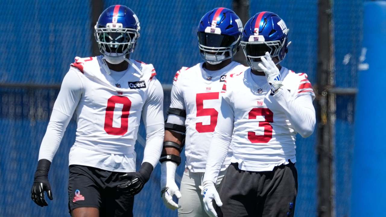 Brian Burns: Giants LB corps will bring "organized chaos" for offense to deal with