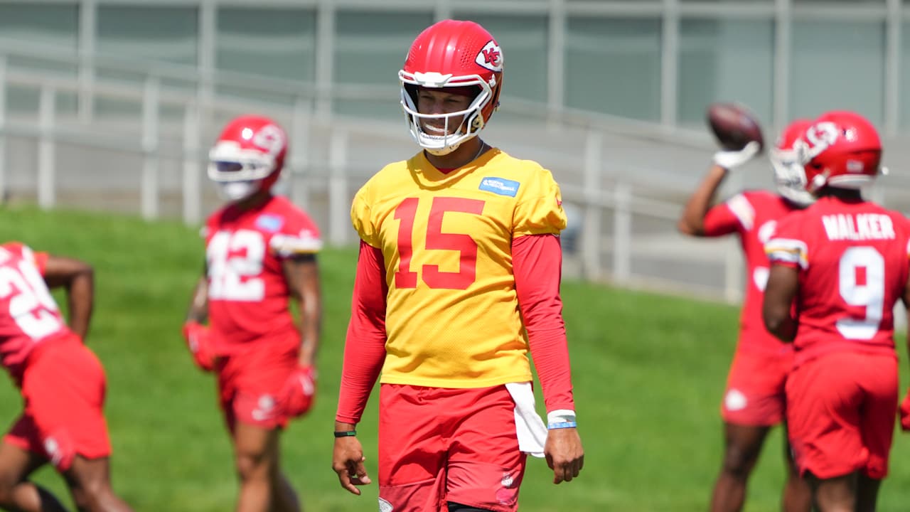 Chiefs QB Patrick Mahomes (knee) was fully cleared to participate in training camp
