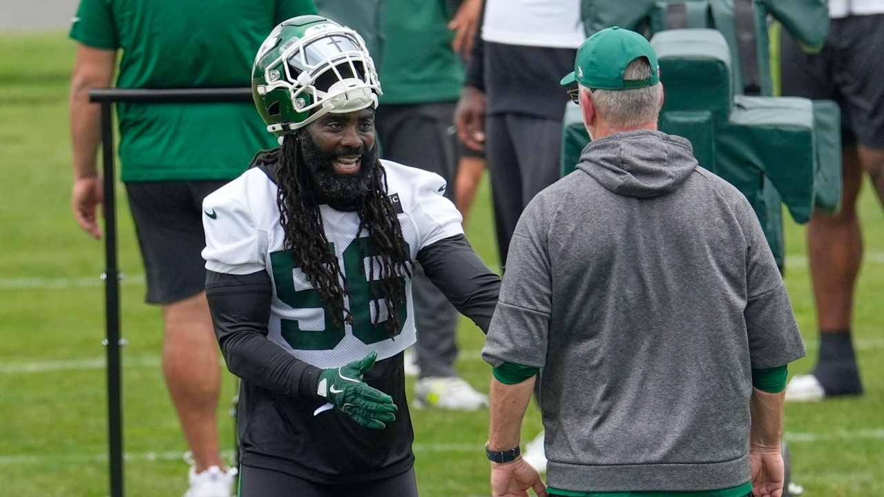 Demario Davis: Jets brought me in to 'model what they want the culture to look like'
