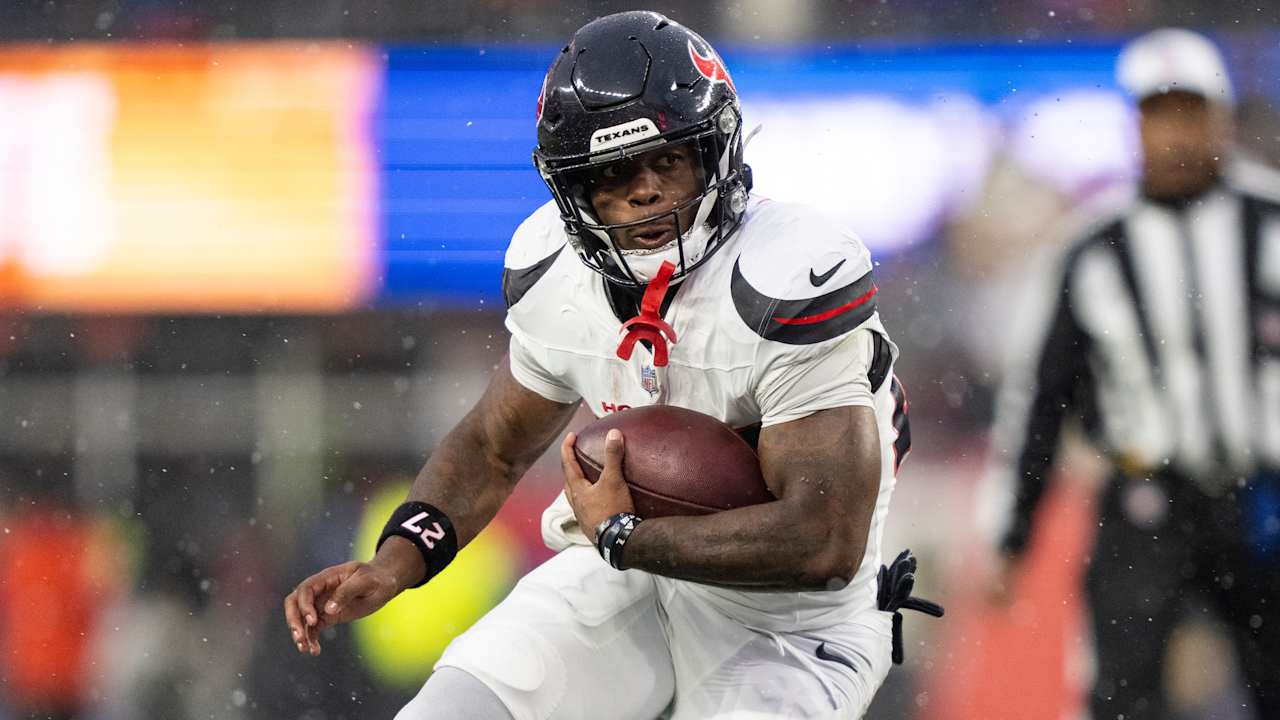 Texans RB Woody Marks 'learns the route tree' in anticipation of getting passed