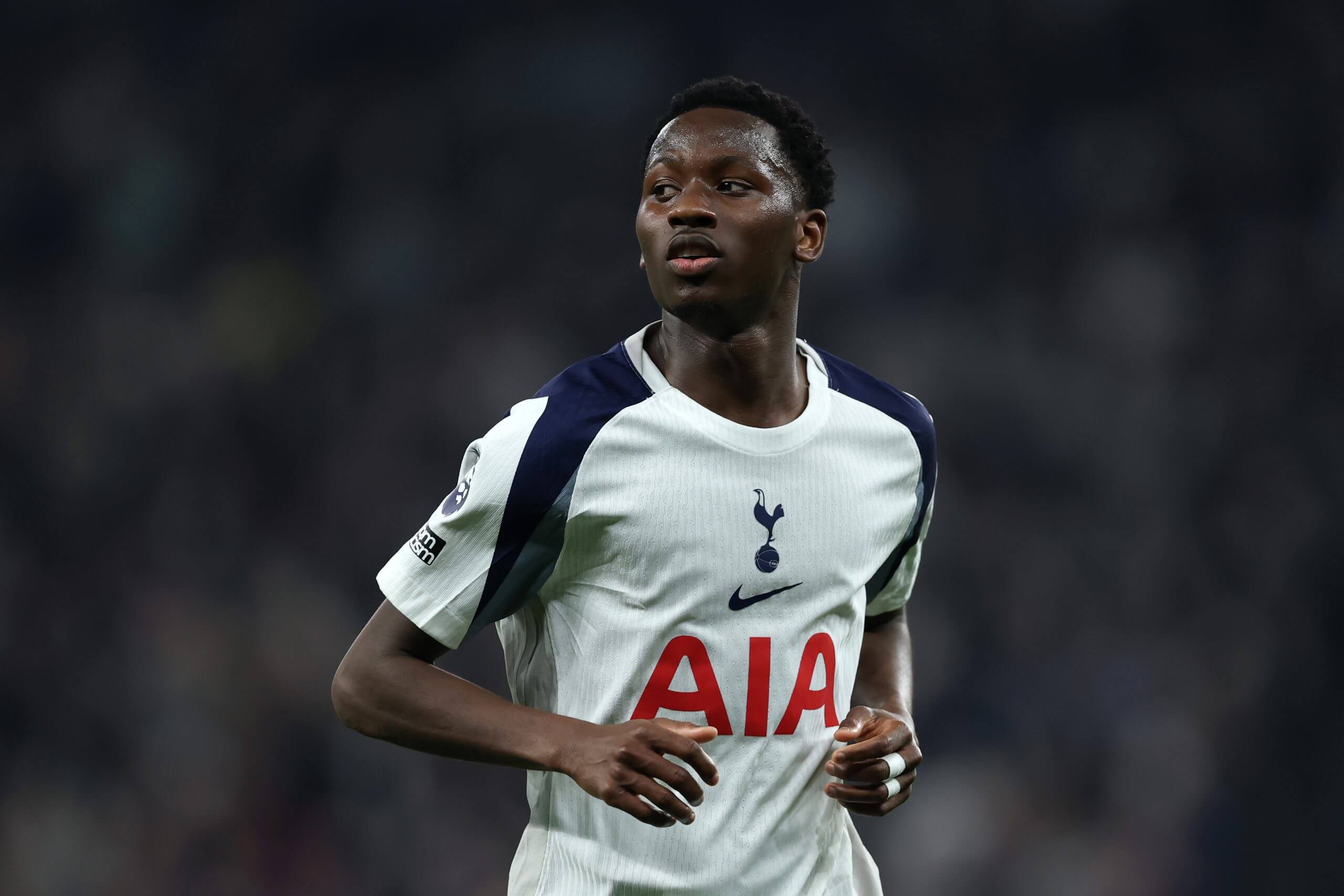 Sarr playing for Tottenham in March 2026