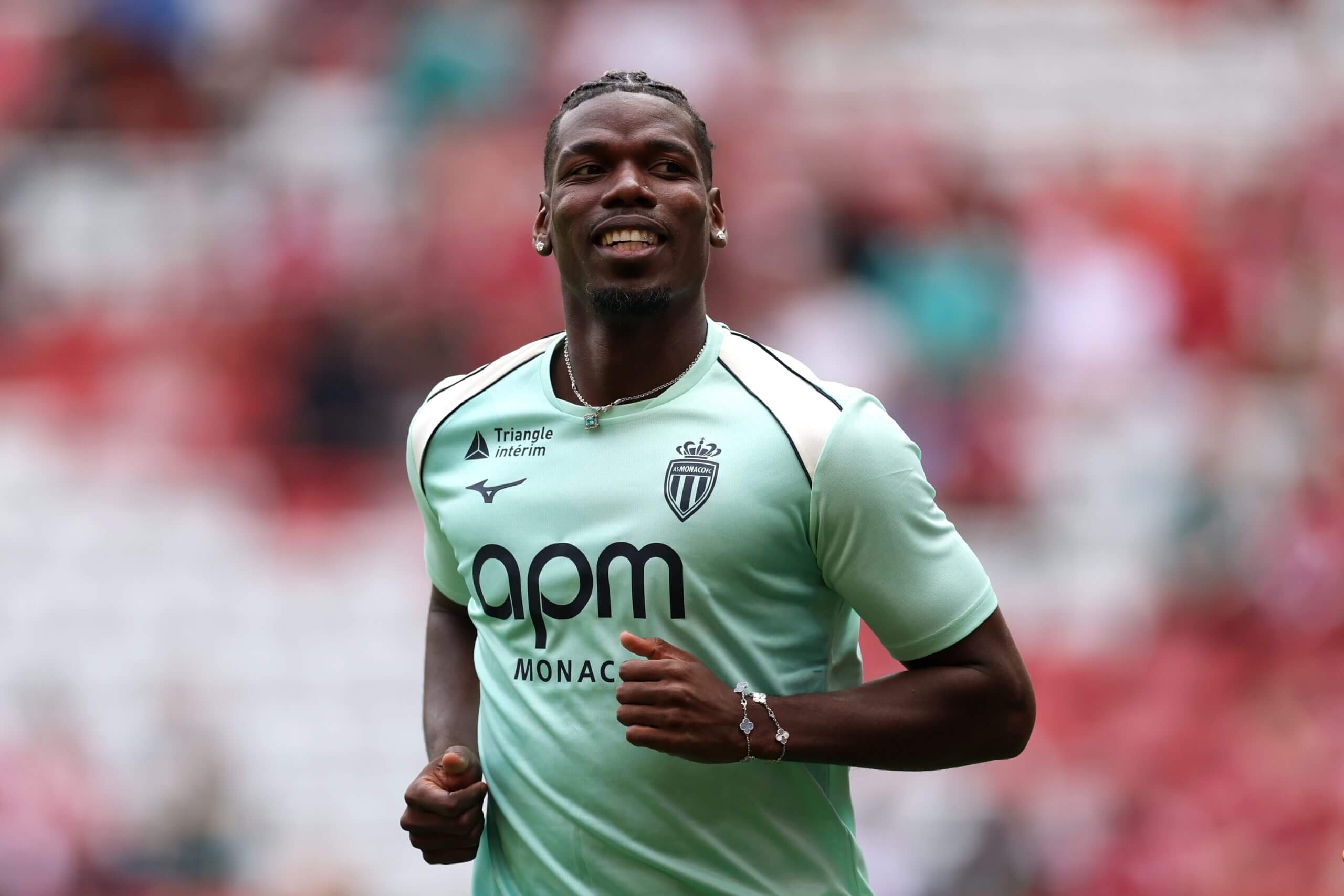 Paul Pogba warming up for AS Monaco