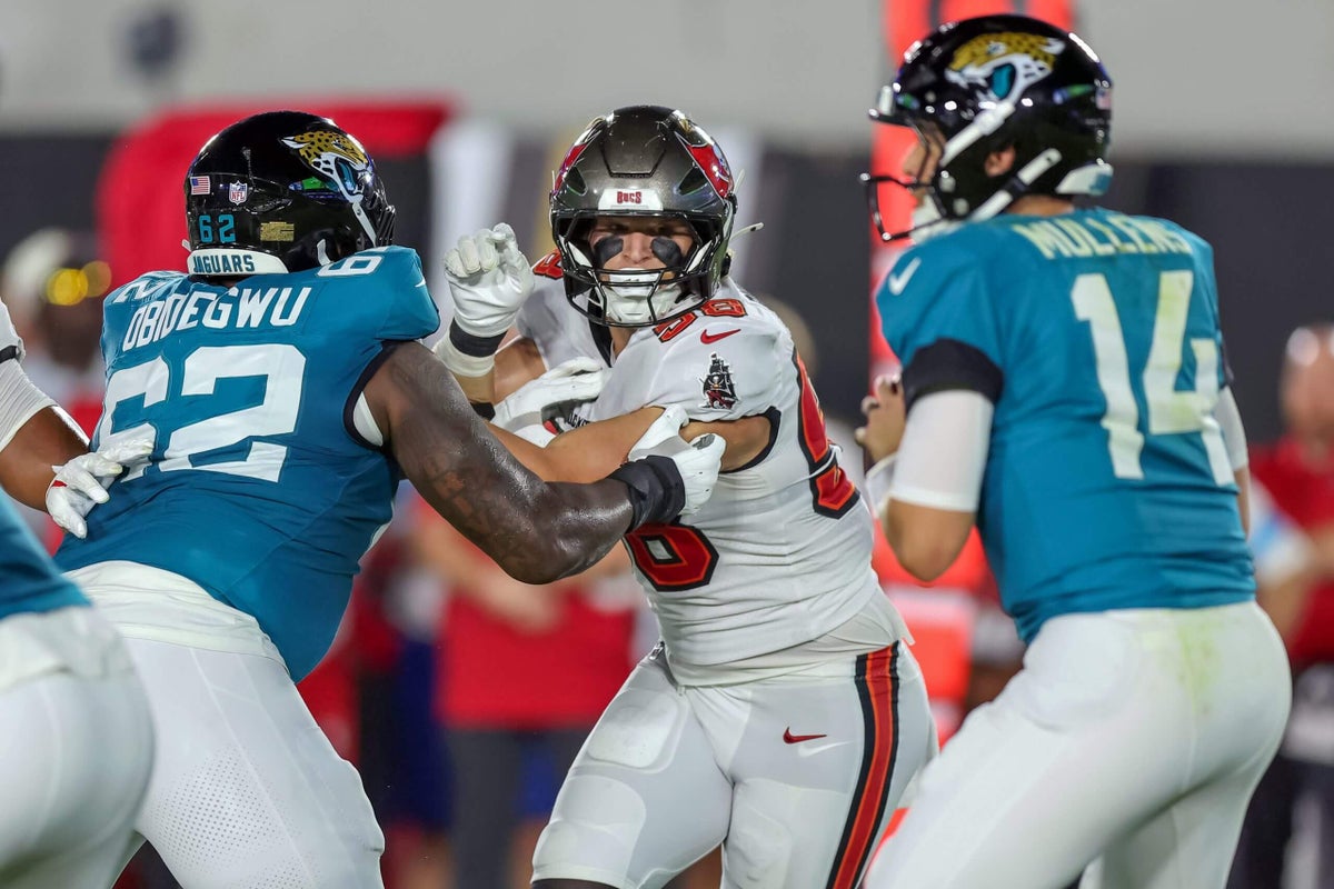 Chiefs claim Jack Pyburn, who eyed return to LSU, off waivers from Bucs