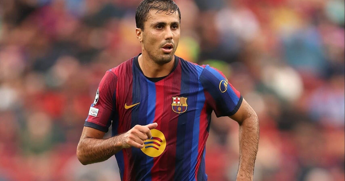 Rodri apologising after being caught calling Valencia weak during a 5-0 win.