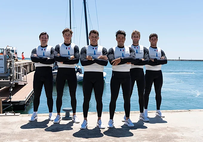 The French team with Florian Trittel and Diego Botín, second and third from the left.