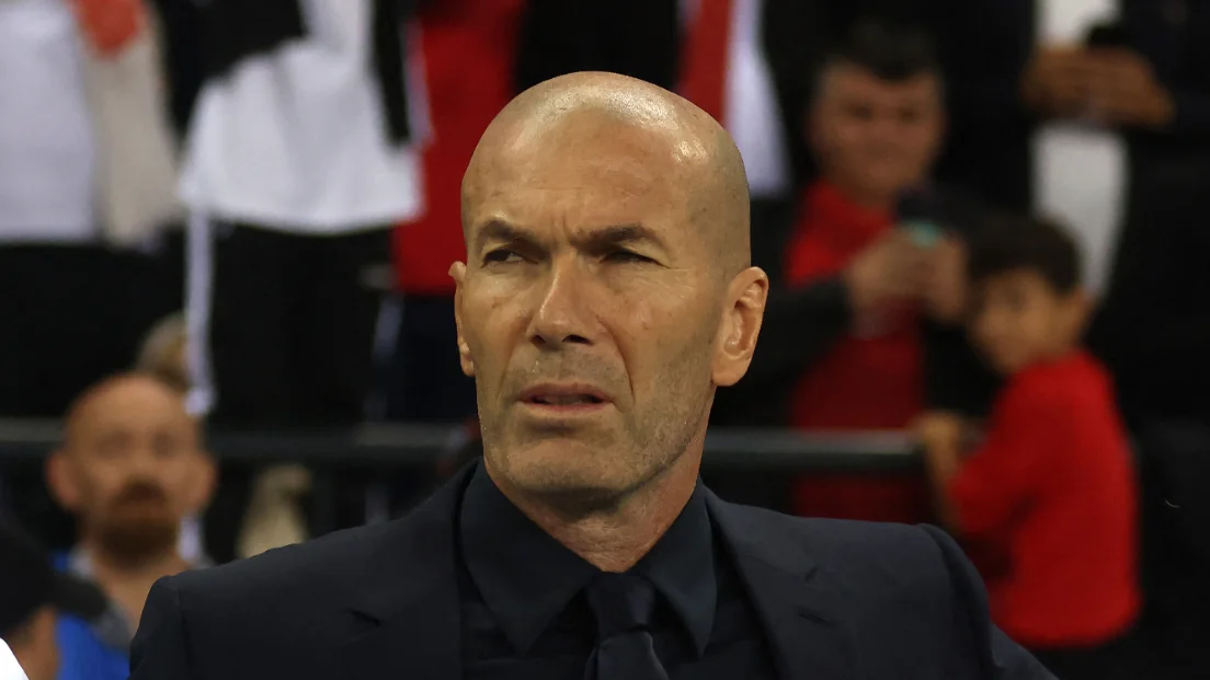 Zidane explains his late arrival missed the anthem start – will his approach reshape France’s tactics?