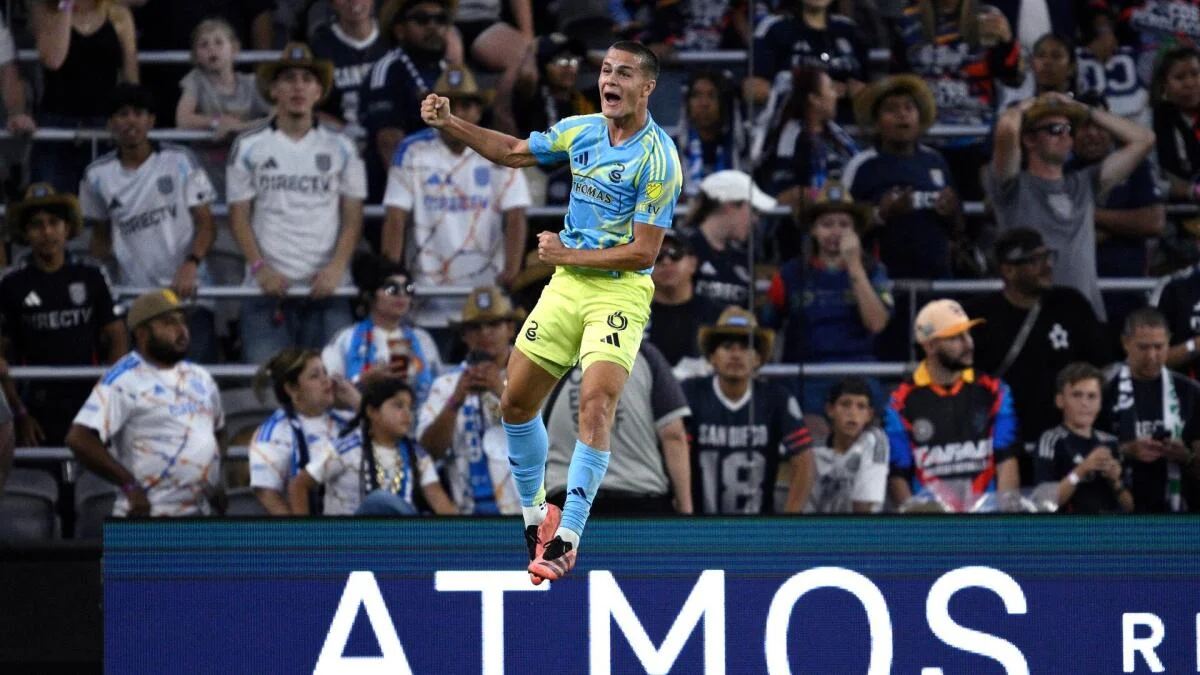 Why 16‑year‑old Cavan Sullivan, matching Messi, deserves a USMNT opportunity