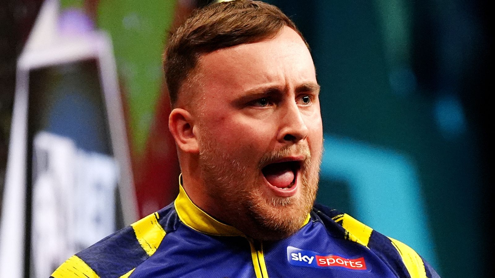 Luke Littler: Does world champion need to change approach to hostile crowds after whistling at World Series of Darts Finals?
