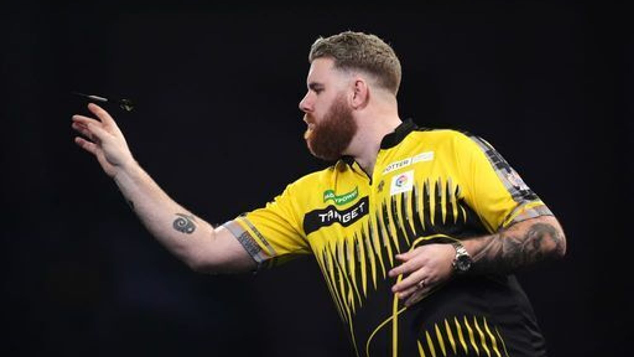 Scott Williams nearly completed a comeback, leveling the match after trailing 7‑5.