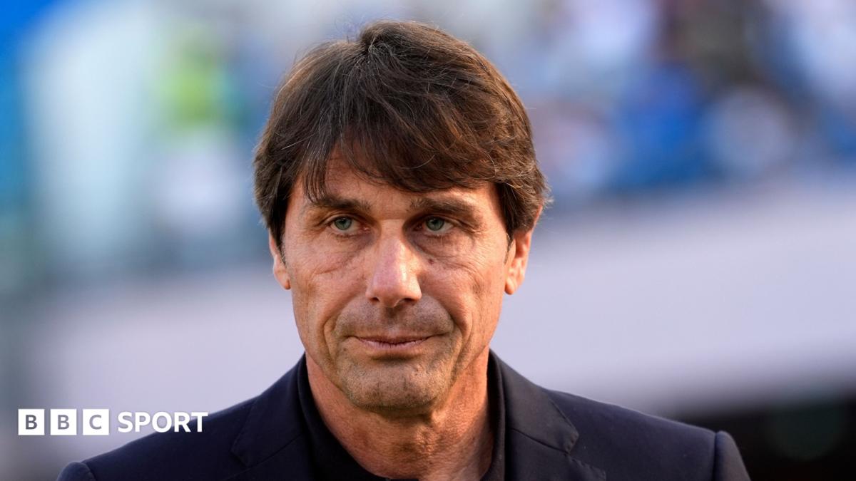 Conte dismisses speculation about Manchester United job