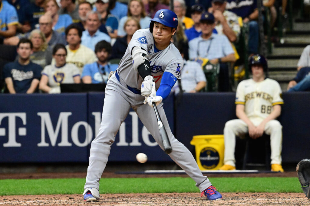 Dodgers Keep Ohtani in Game 3 Lineup