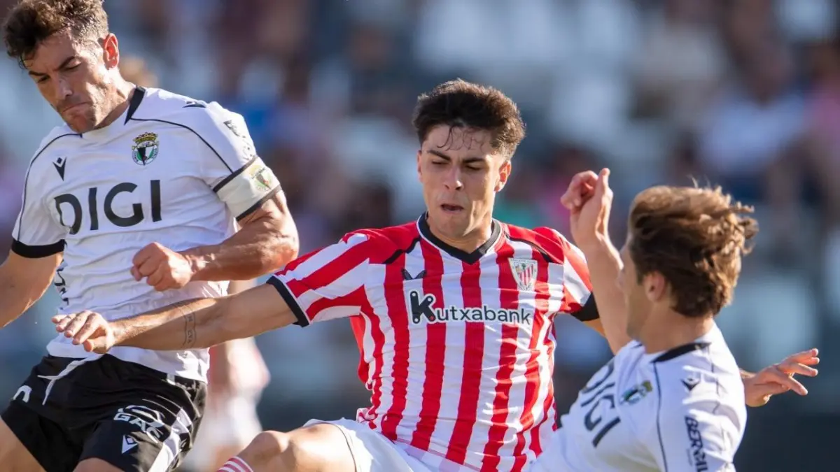 Alejandro Rego debuting for Athletic under coach Edin Terzic
