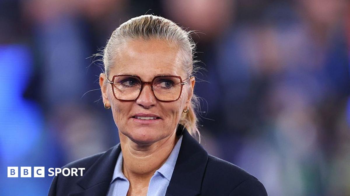 England women's coach Sarina Wiegman signs two‑year extension