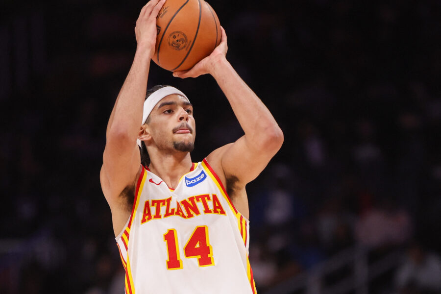 Hawks training camp notes covering Newell, Wiggins, and rookies.
