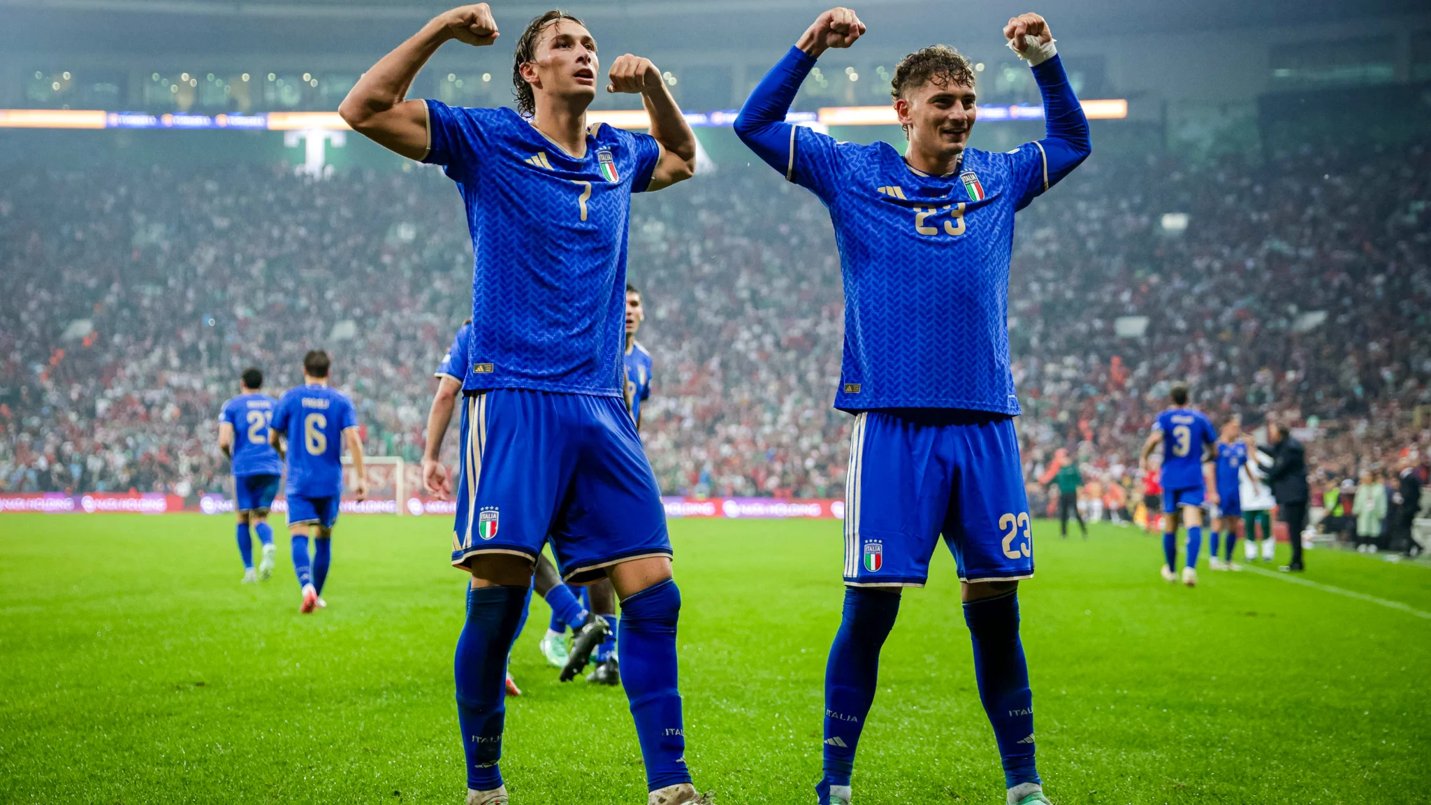 Esposito brothers energize Italy’s attack, hoping to play together more often.