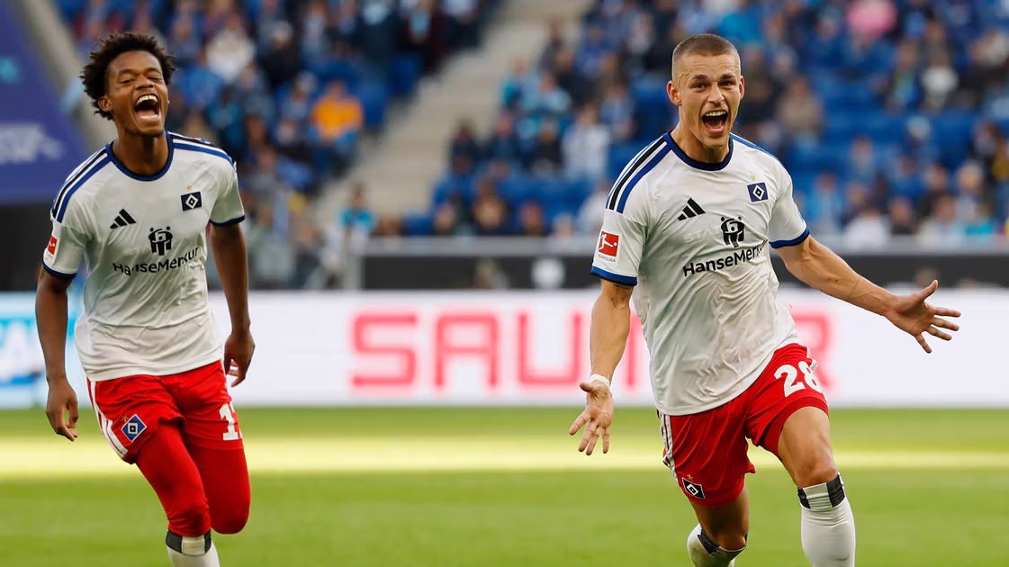Miro Muheim’s late strike completes Hamburg’s comeback against ten‑man Hoffenheim.