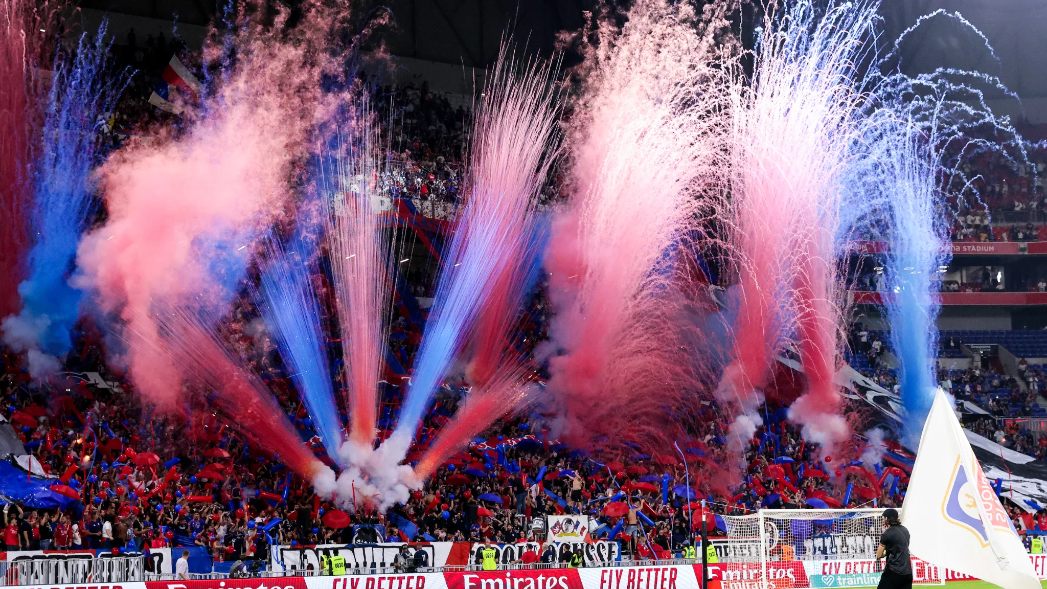 un début de saison électrique en tribunes qui fait craindre le pire