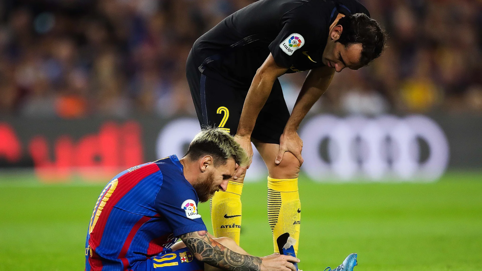 Diego Godín, the second‑most frequent opponent of Lionel Messi, pays tribute to his greatest rival.