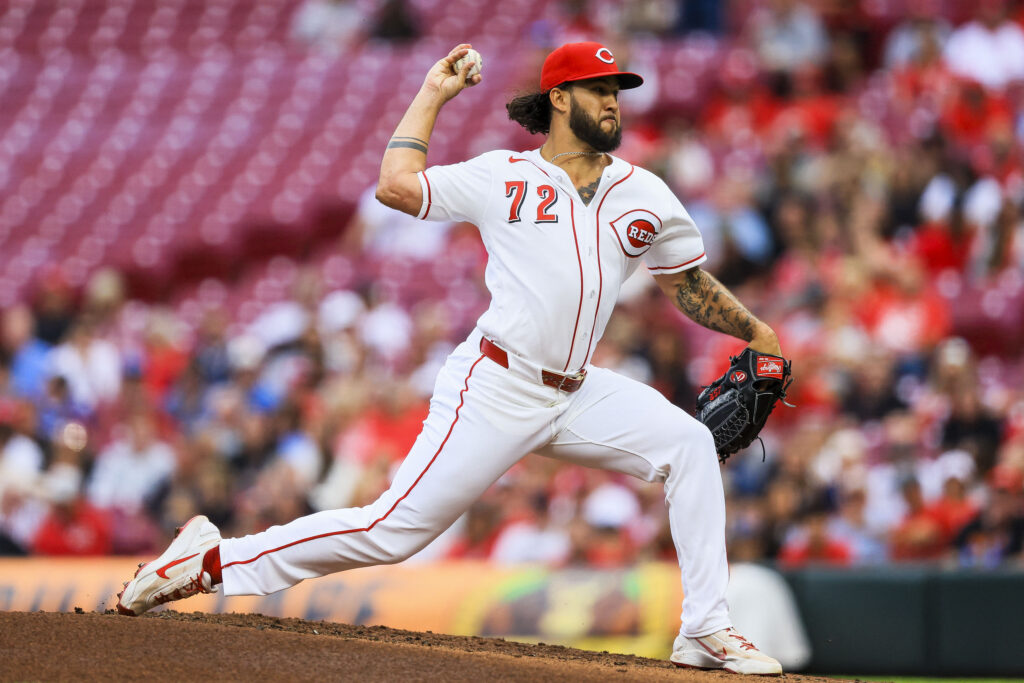 Lyon Richardson elects free agency