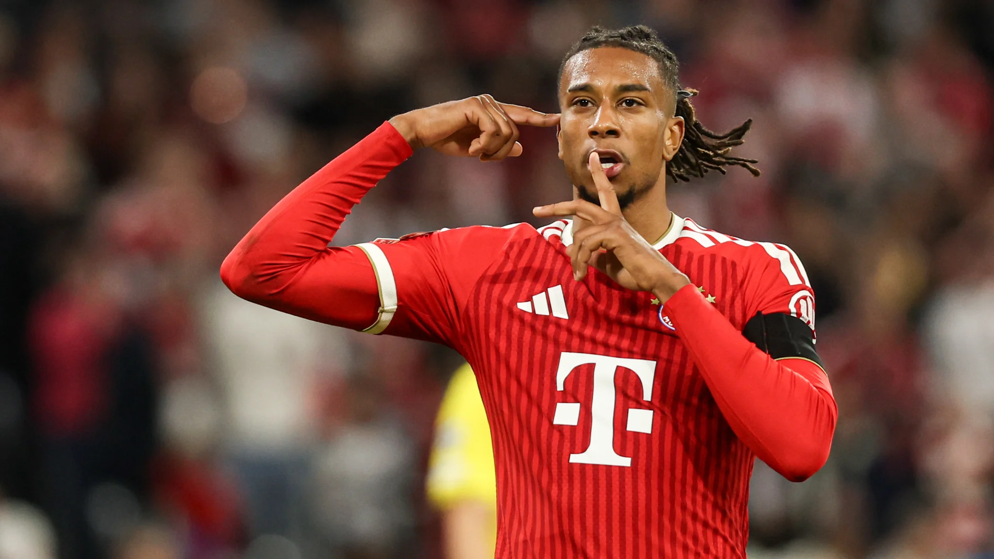Olise shines with a brace and an assist in the German Cup