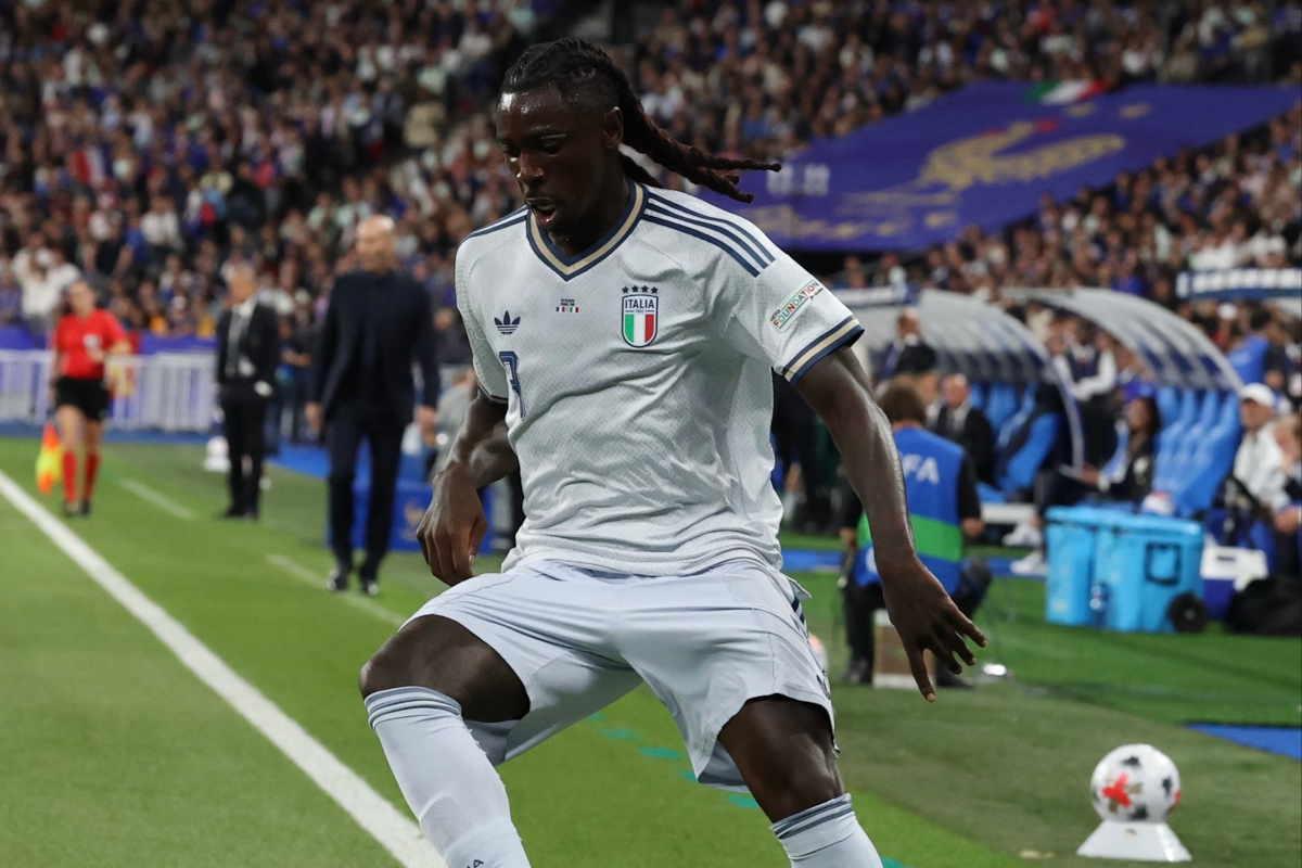 Cesc Fabregas claims Moise Kean played a full match for Italy while injured.