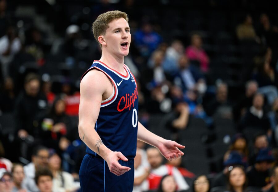 Sean Pedulla signs two-way contract with the Sacramento Kings