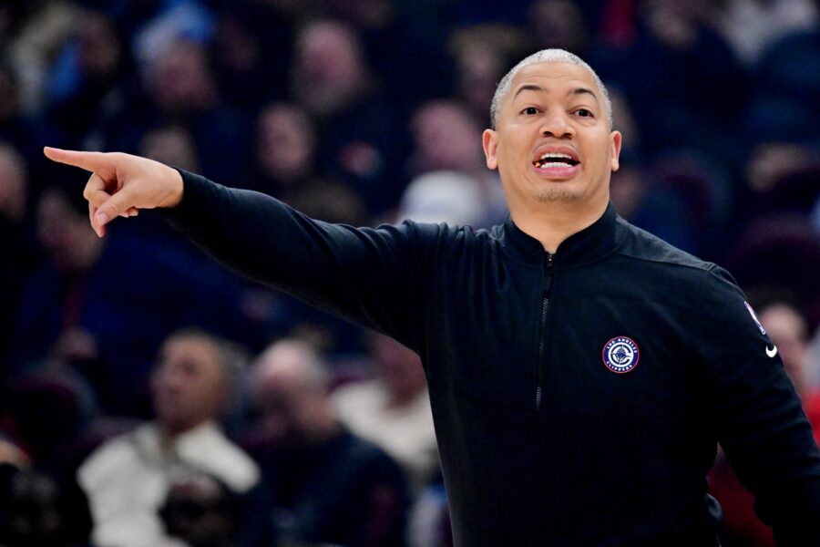 Pacific Notes: Lue, Clippers, Kessler, Lakers, Ighodaro