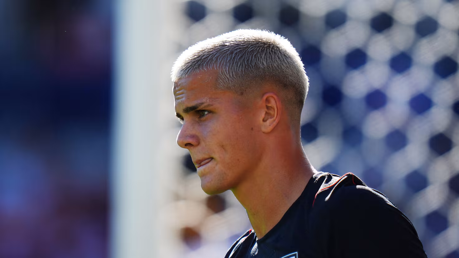Cavan Sullivan becomes USMNT youngest scorer in 3‑0 rout of Mexico