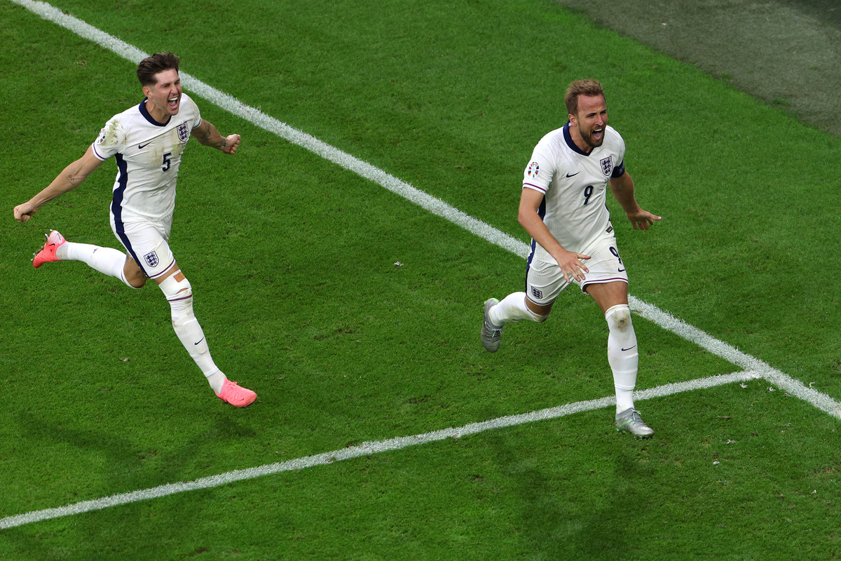 Inter stars John Stones and Djed Spence send congratulatory messages to Harry Kane after his 2026 Ballon d’Or win.