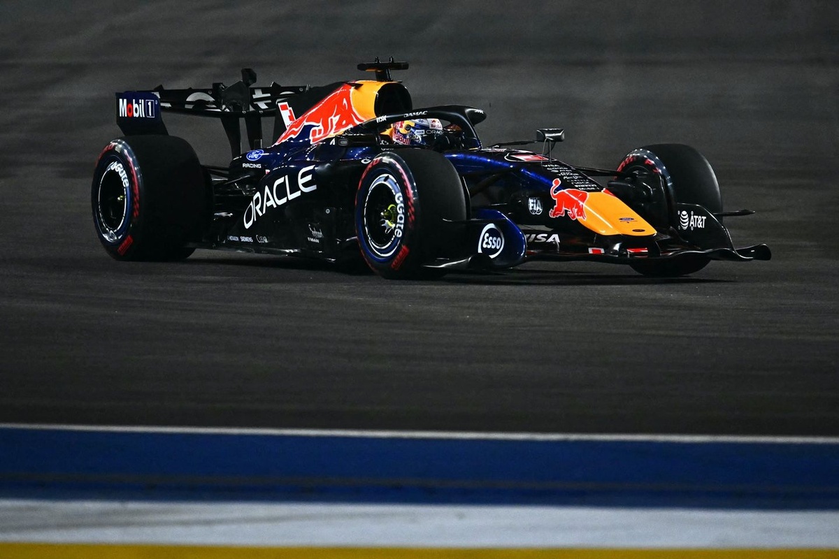Max Verstappen overcomes Ferrari challenge for pole