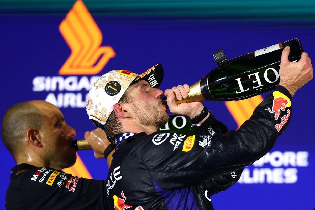 There were still two races on the current Formula 1 calendar missing from Max Verstappen's list of victories: the Madring and the Marina Bay Street Circuit.