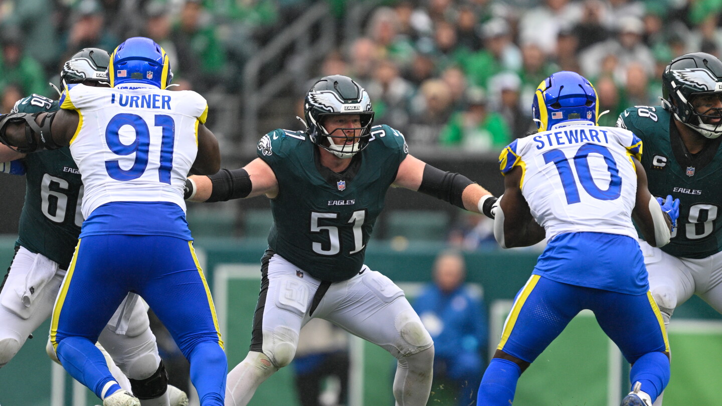 Ravens acquire Eagles center Cam Jurgens