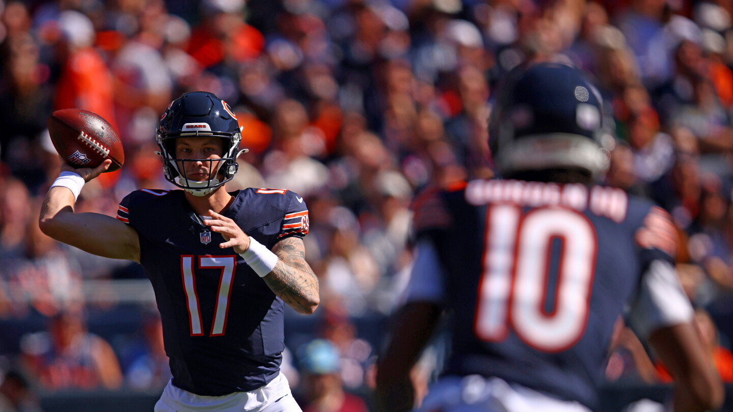 Tyson Bagent and Case Keenum started for the Bears