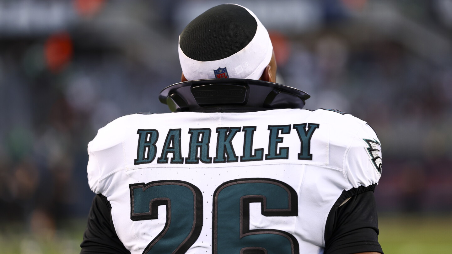 Eagles RB Saquon Barkley listed week‑to‑week after hamstring injury