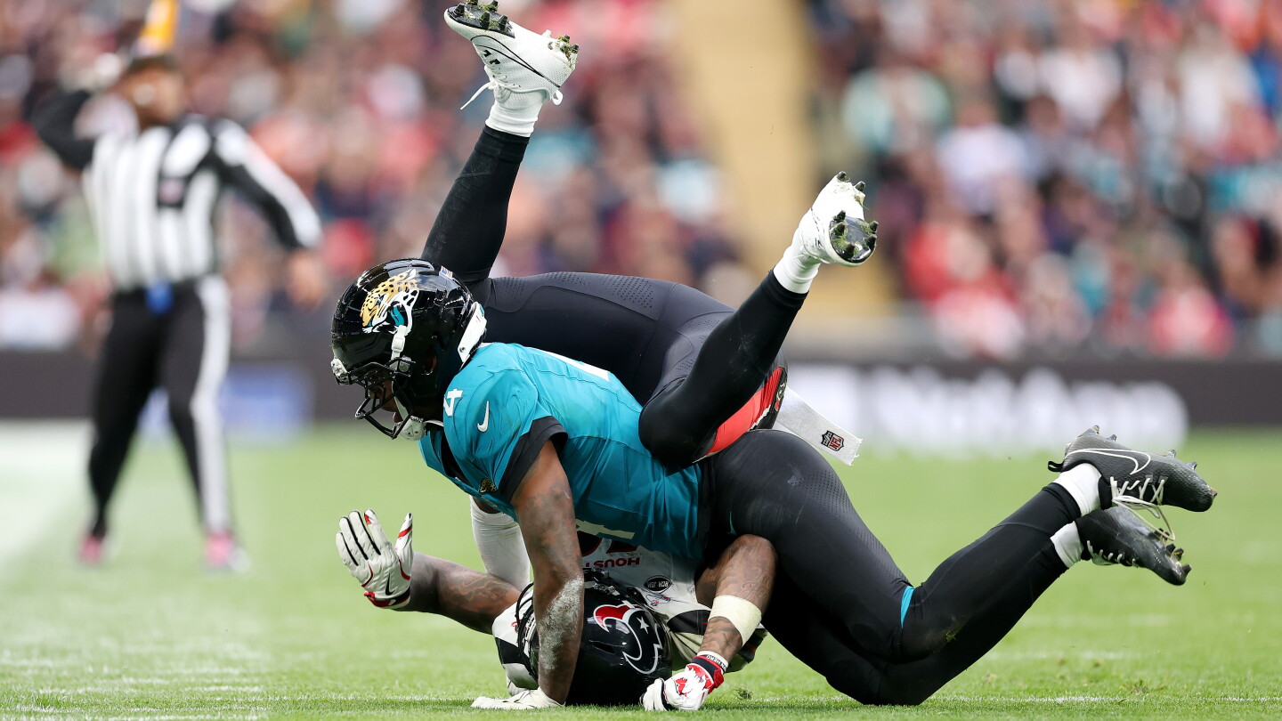 Texans clinch last‑second field goal victory over Jaguars in London