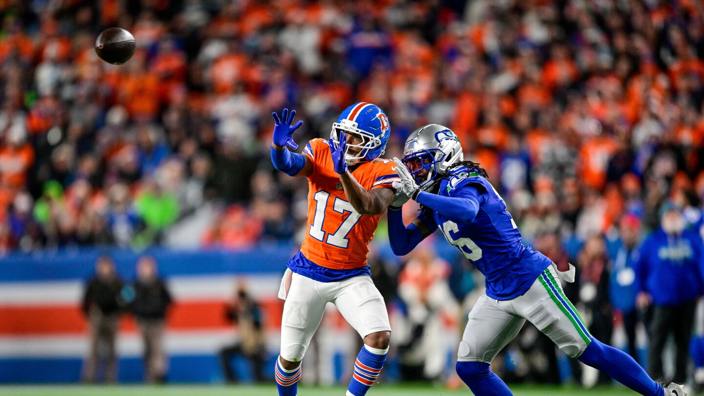 Seahawks cut veteran cornerback Trevon Diggs
