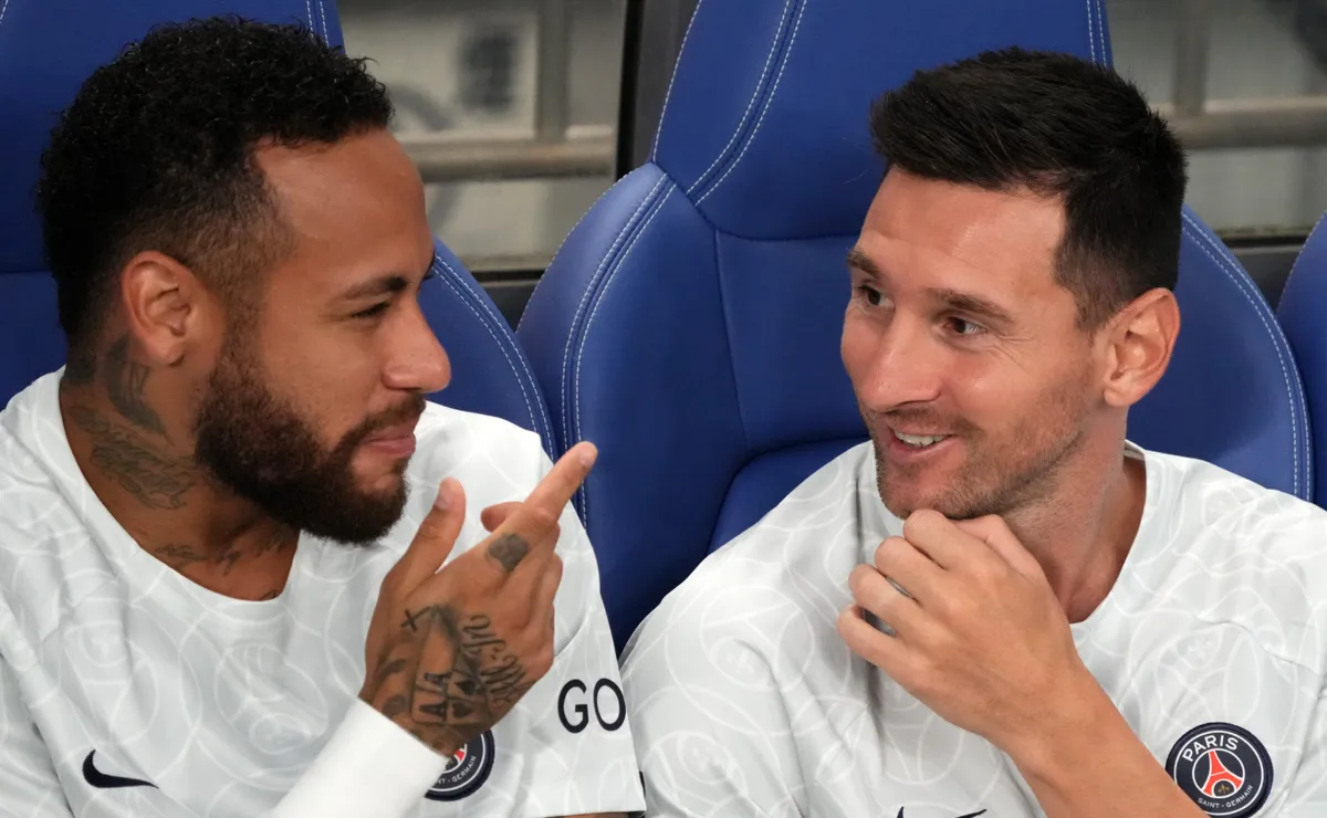Neymar pays tribute to Lionel Messi ahead of Argentina farewell: the world thanks you