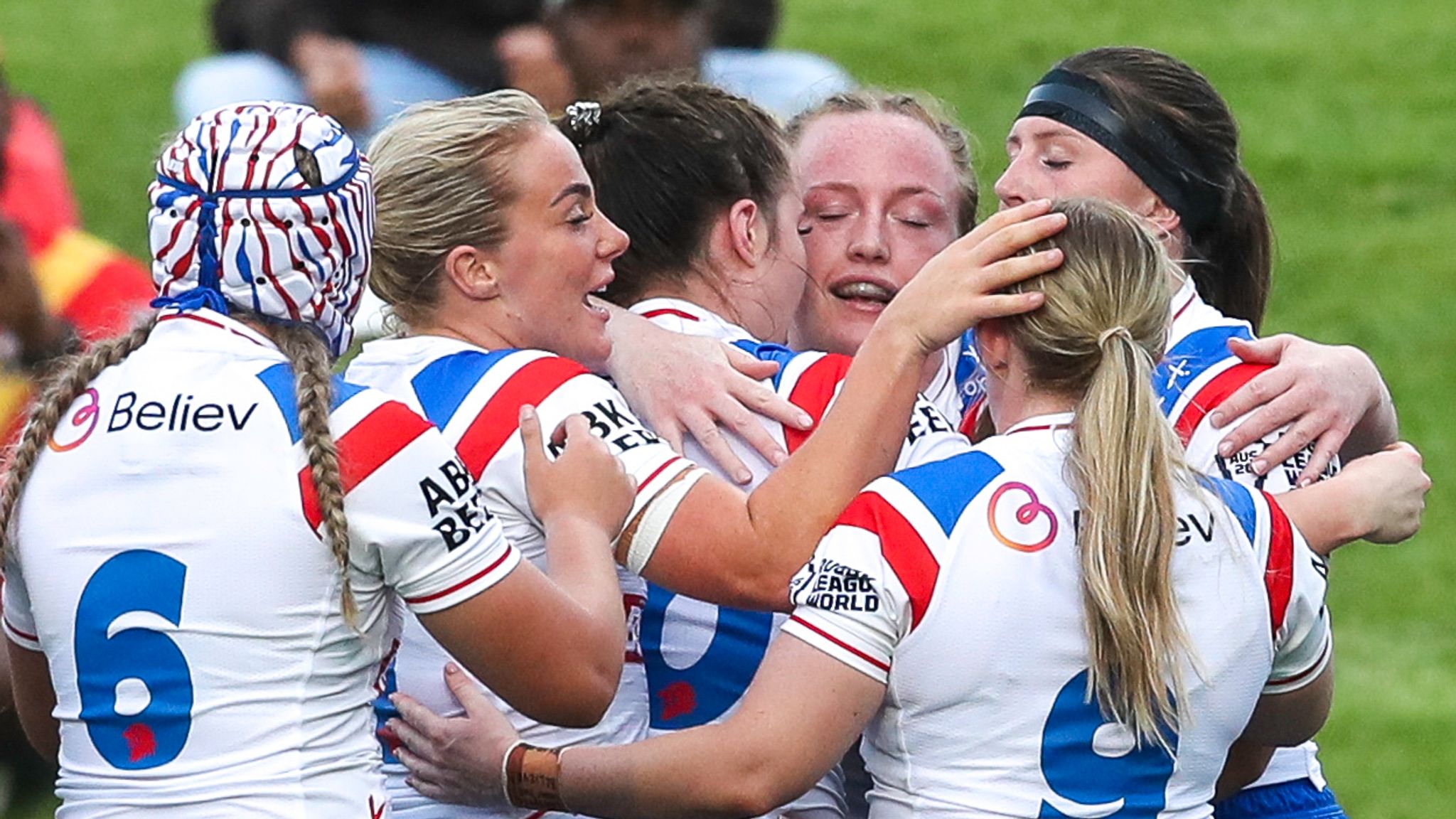Evie Cousins recorded England’s only try.