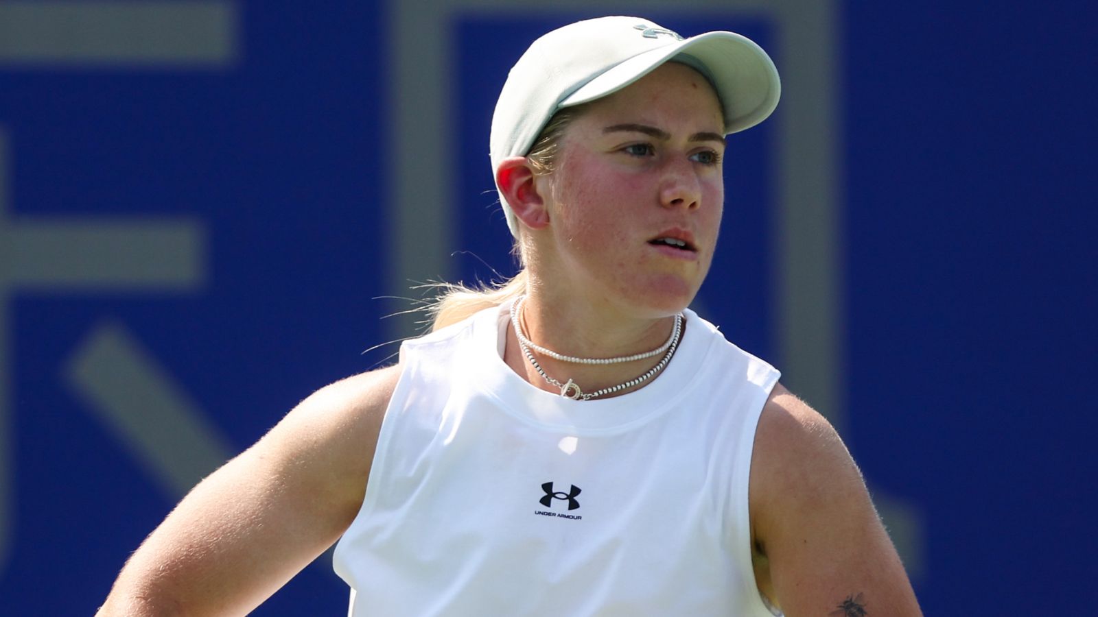 Wuhan Open: Sonay Kartal stuns Jasmine Paolini to set up quarter‑final against Elina Svitolina while Alexander Zverev continues winning form
